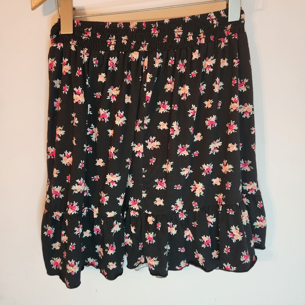 Black Floral Skirt With Flowers Wns Sz18